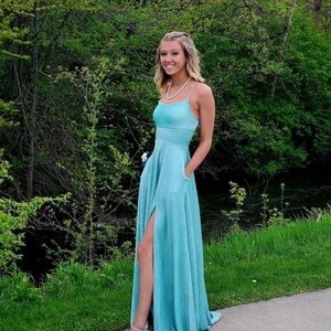 Meet your Posher, Grace